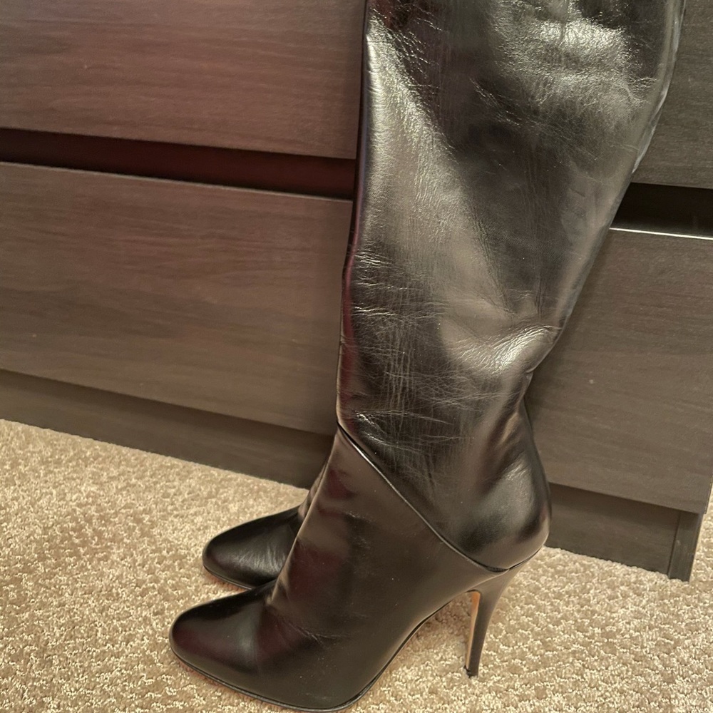VICINI by Zanotti knee high leather boots 37
